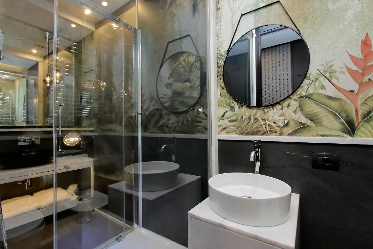 Guest house Helmirage Piazza Di Spagna Suite Rome Italy