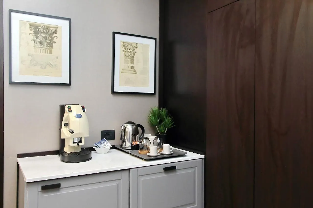 Guest house Helmirage Piazza Di Spagna Suite Rome Italy