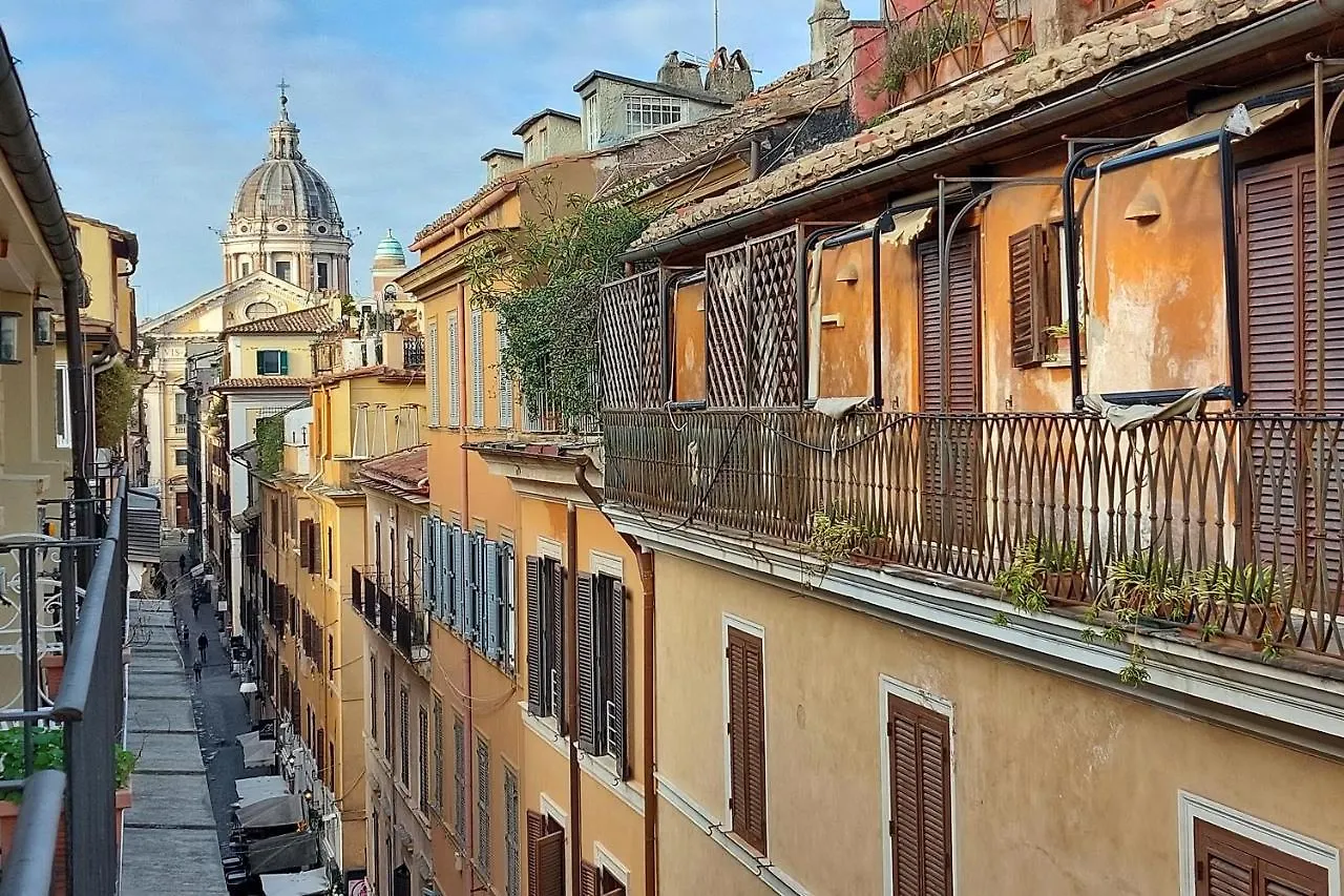 Konukevi Helmirage Piazza Di Spagna Suite Roma